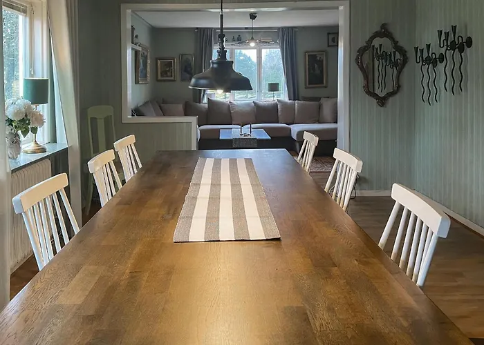 Cozy Home In Hoekerum With House A Panoramic View